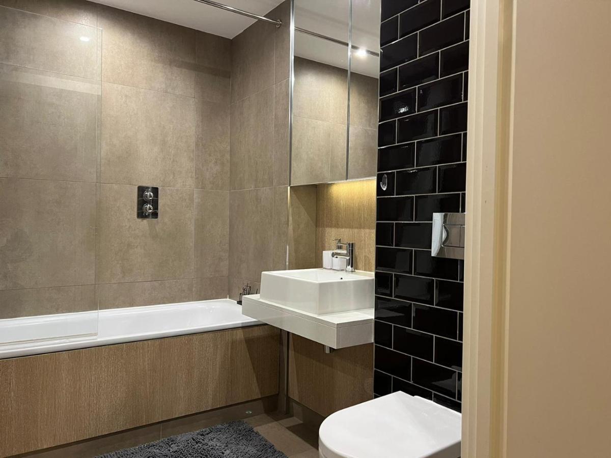Beautiful Stay In Central Wembley Londýn Exteriér fotografie
